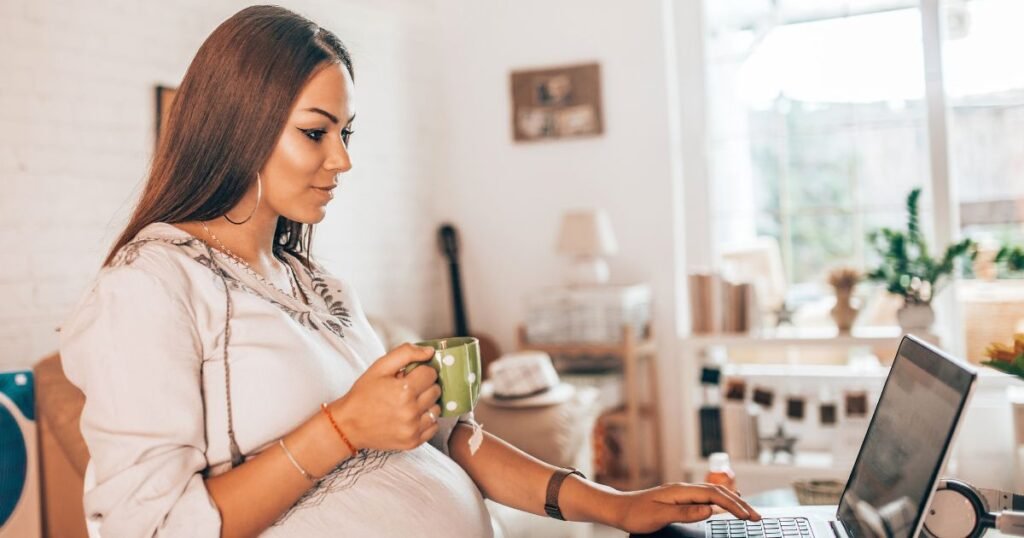 how to make money while pregnant